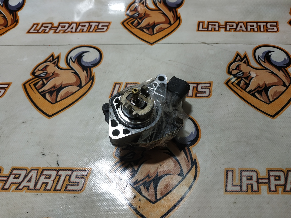 LR082226 Насос  вакумний 5.0 RANGE ROVER SPORT L320 2005-2012 Б/В